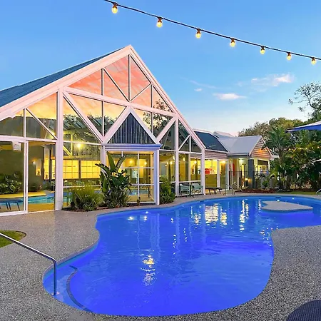 Broadwater Resort Wa Tourism Awards 2025 Gold Winner-3